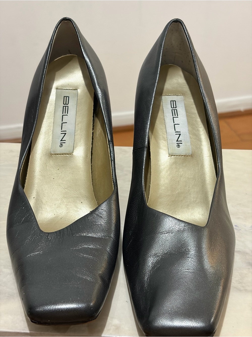 Bellini Black Leather Square-Toe Pumps 10M women’s